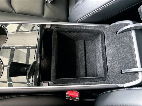 Used 2019 Tesla Model 3 Standard Range Plus RWD image 32