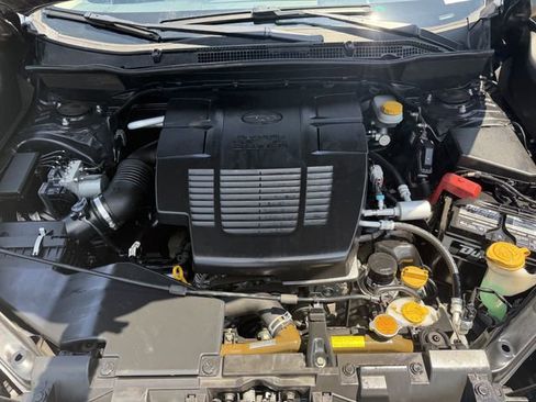 Used 2019 Subaru Forester Premium AWD/4WD image 28