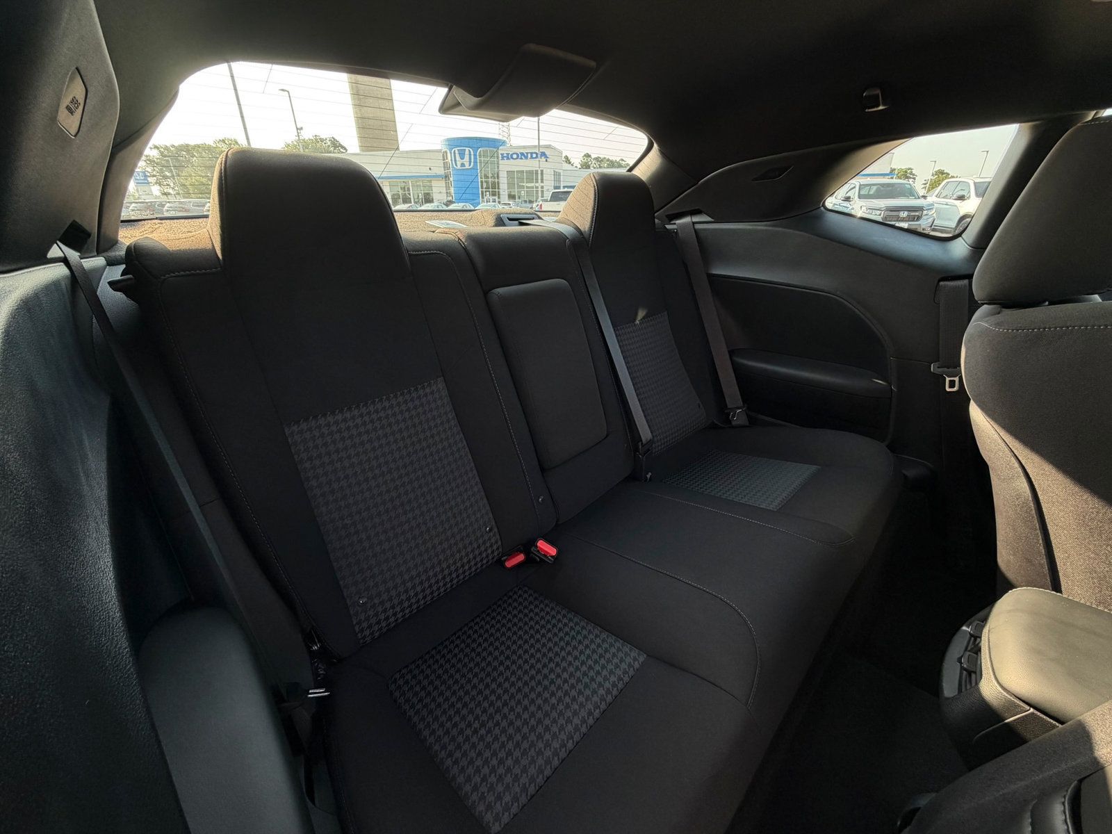 Used 2022 Dodge Challenger R/T w/ Shaker Package RWD image 28