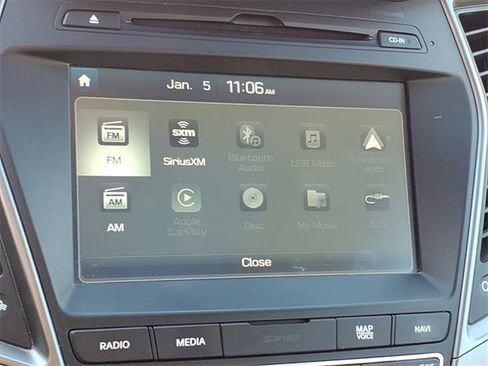 Used 2018 Hyundai Santa Fe Sport image 14