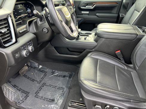 Used 2024 GMC Sierra 1500 Denali image 15