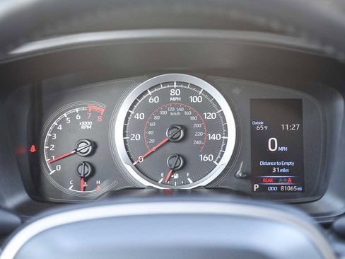 Certified 2022 Toyota Corolla Cross LE image 23