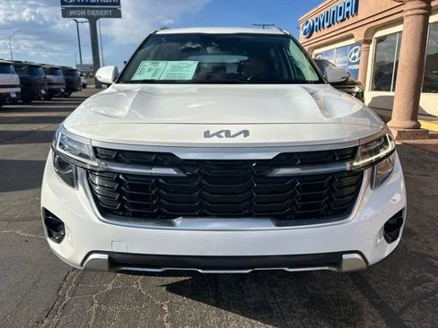 Used 2024 Kia Seltos EX FWD image 6