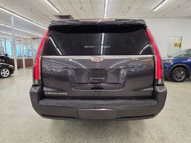 Used 2016 Cadillac Escalade ESV Premium AWD/4WD image 6