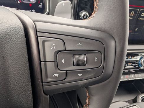 New 2026 GMC Sierra 1500 AT4 AWD/4WD image 18