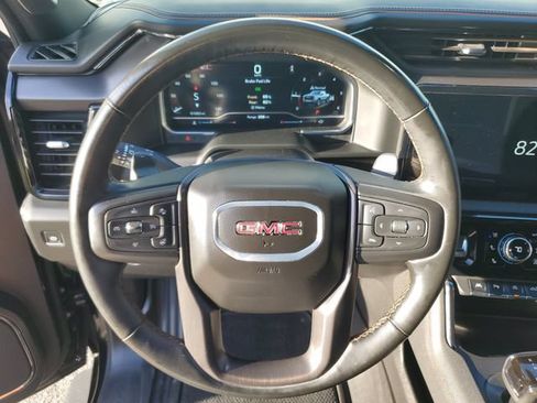 Used 2024 GMC Sierra 1500 AT4 w/ Technology Package AWD/4WD image 21