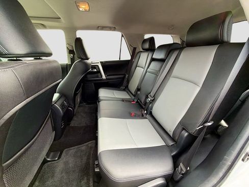 Used 2017 Toyota 4Runner SR5 Premium AWD/4WD image 21