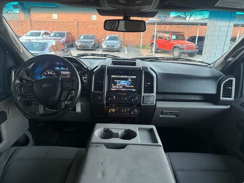Used 2015 Ford F150 XLT w/ Equipment Group 302A Luxury image 19