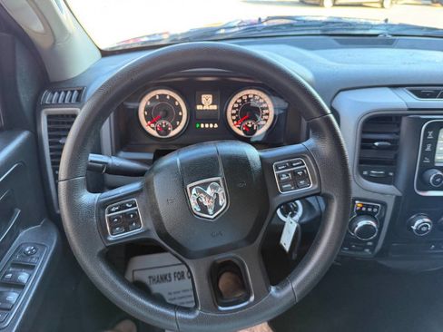 Used 2014 RAM 1500 Express image 23