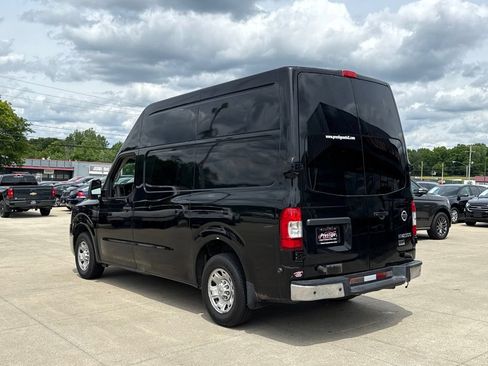 Used 2013 Nissan NV 2500 SV w/ Side Curtain Airbag Pkg RWD image 4