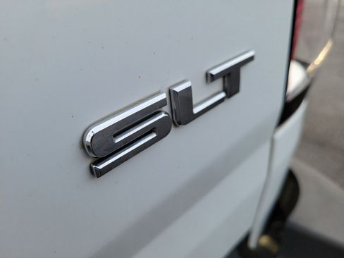 Used 2018 GMC Canyon SLT w/ Driver Alert Package image 7