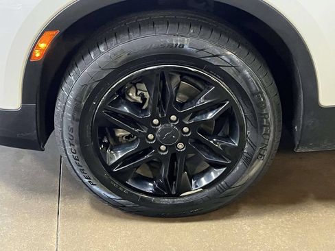 Used 2021 Chevrolet Blazer LT FWD image 26