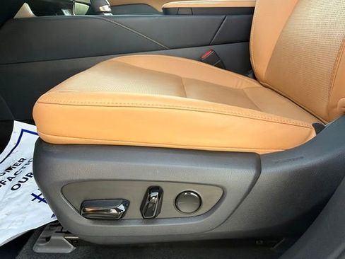Used 2023 Lexus RX 350 Premium Plus w/ Accessory Package (Z1) AWD/4WD image 9
