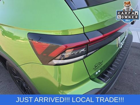 Used 2025 Volkswagen Taos SE FWD image 25