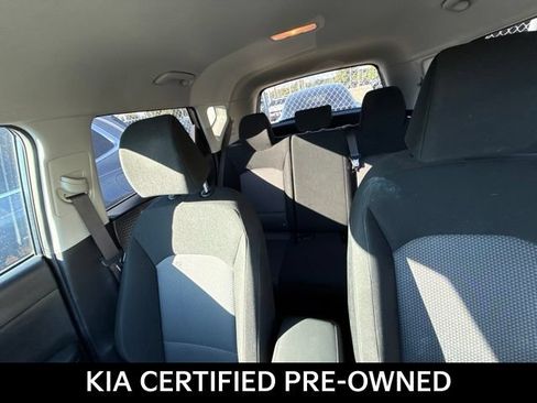 Certified 2022 Kia Soul LX FWD image 7