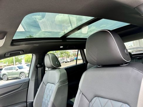 New 2025 Volkswagen Atlas Cross Sport SEL Premium R-Line image 14