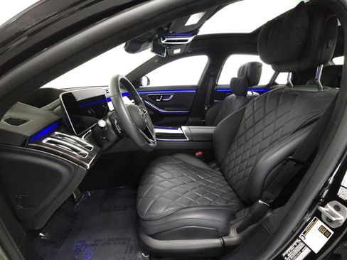 Used 2023 Mercedes-Benz S 580 4MATIC Sedan w/ AMG Line image 8