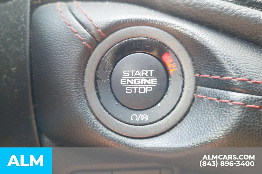 Used 2023 Dodge Durango R/T RWD image 14