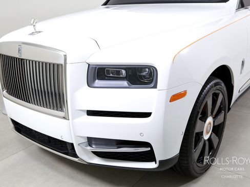 Certified 2020 Rolls-Royce Cullinan AWD/4WD image 44