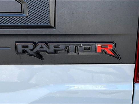 Used 2025 Ford F150 Raptor w/ Equipment Group 803A Raptor R AWD/4WD image 28