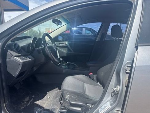 Used 2013 MAZDA MAZDA3 i Touring FWD image 10