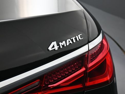 Used 2023 Mercedes-Benz S 580 4MATIC Sedan image 15
