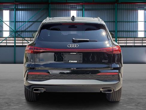Used 2025 Audi Q5 Premium w/ Convenience Package AWD/4WD image 4
