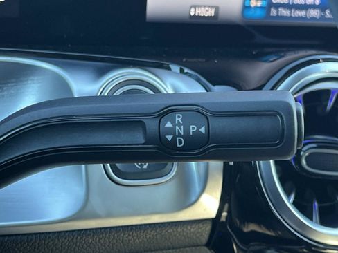 Certified 2024 Mercedes-Benz GLB 250 image 32