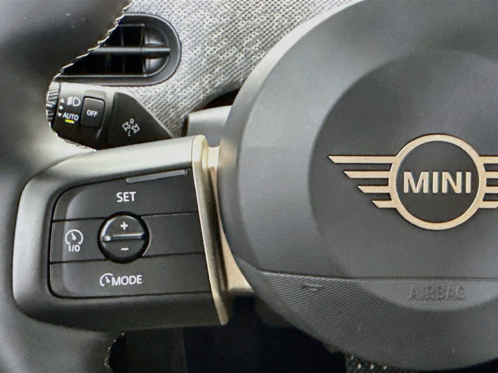 Certified 2026 MINI Cooper 2-Door Hardtop FWD image 15