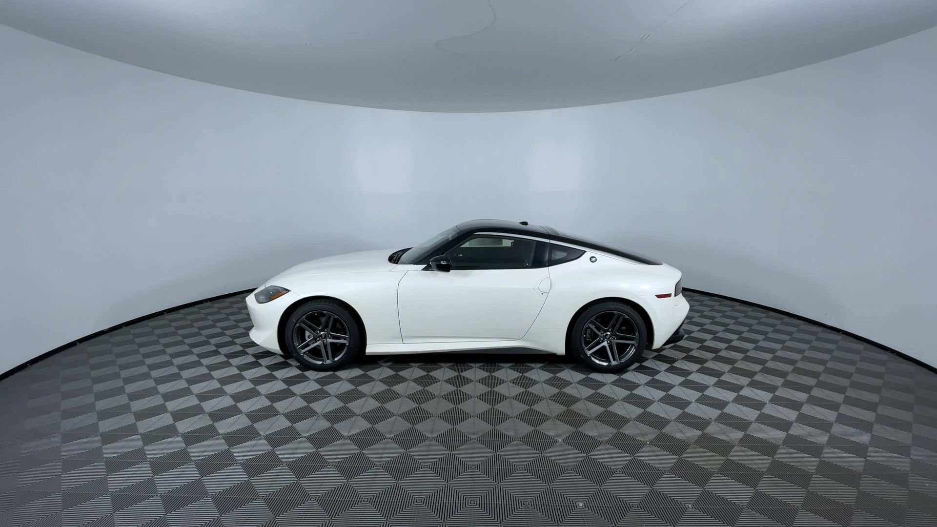 New 2027 Nissan Z Sport w/ Essentials Package (Sport) RWD image 5