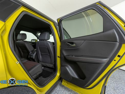 Used 2022 Chevrolet Blazer RS AWD/4WD image 35