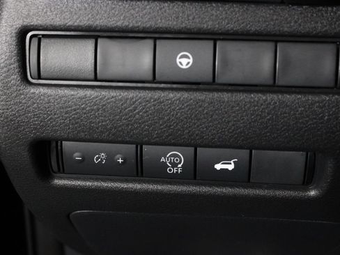 Certified 2023 Nissan Rogue SV w/ SV Premium B Package FWD image 25