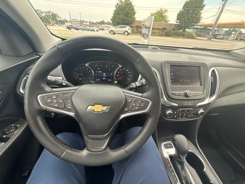 Used 2024 Chevrolet Equinox LT AWD/4WD image 17