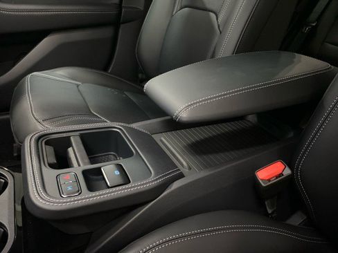 New 2025 Ford Mustang Mach-E Premium w/ Interior Protection Package AWD/4WD image 32