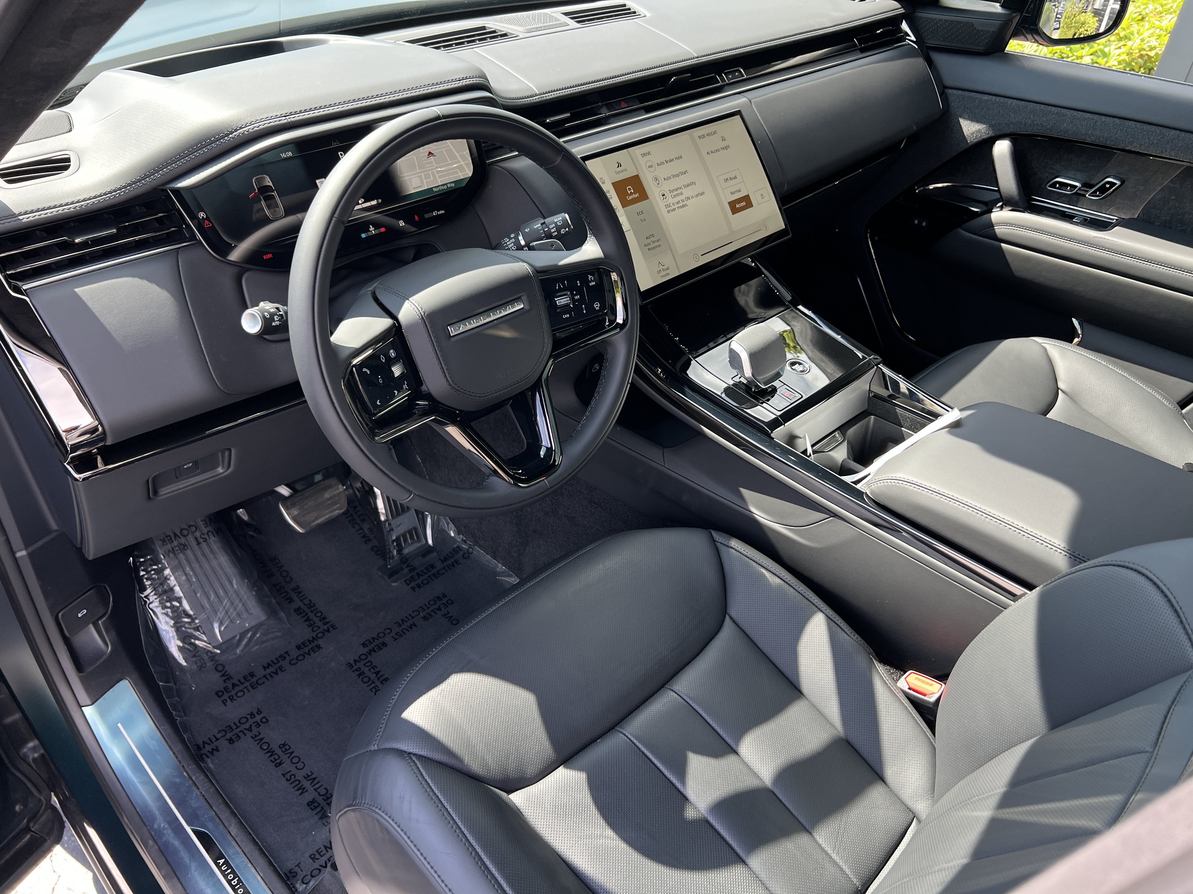 New 2025 Land Rover Range Rover Sport Autobiography AWD/4WD image 21