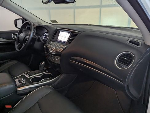 Used 2019 INFINITI QX60 Luxe w/ Essential Package image 17