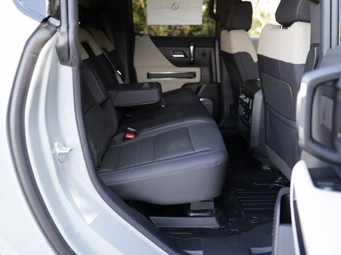 New 2026 GMC Hummer EV SUV image 42