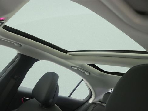 New 2026 Mercedes-Benz C 300 4MATIC Sedan image 10