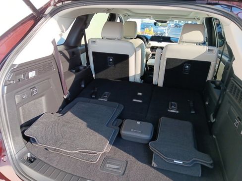 Certified 2025 MAZDA CX-90 Plug-In Hybrid w/ Premium Plus image 8