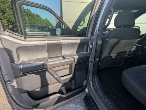 Used 2020 Ford F150 XLT w/ Equipment Group 302A Luxury AWD/4WD image 15