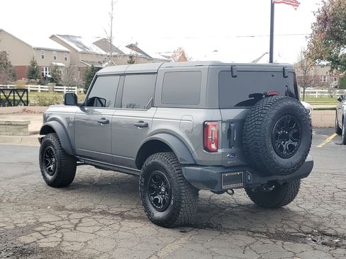 Used 2024 Ford Bronco Wildtrak image 4