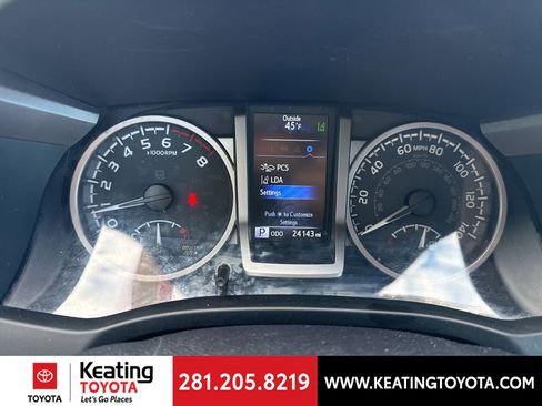 Certified 2022 Toyota Tacoma SR5 image 19