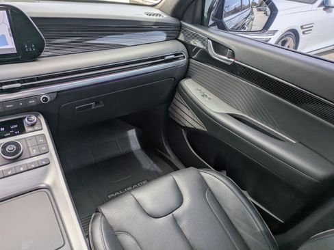 Used 2023 Hyundai Palisade Calligraphy FWD image 16