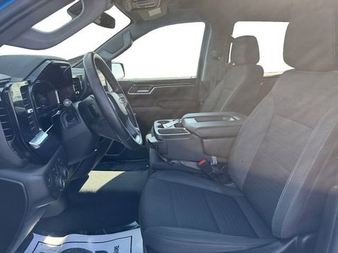 Used 2023 Chevrolet Silverado 1500 LT AWD/4WD image 10