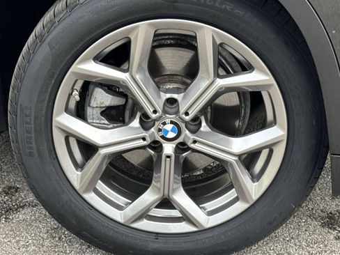Used 2024 BMW X3 xDrive30i w/ Premium Package w/ZPA AWD/4WD image 19