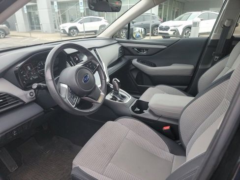 Used 2024 Subaru Outback Premium image 8