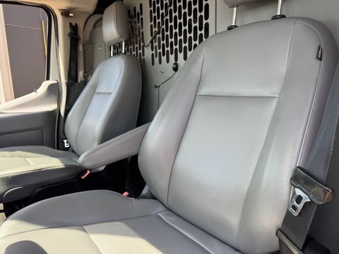 Used 2016 Ford Transit 250 148 Low Roof RWD image 17