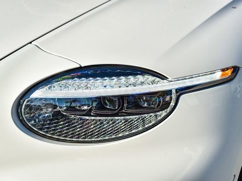 New 2026 Bentley Continental GTC AWD/4WD image 17