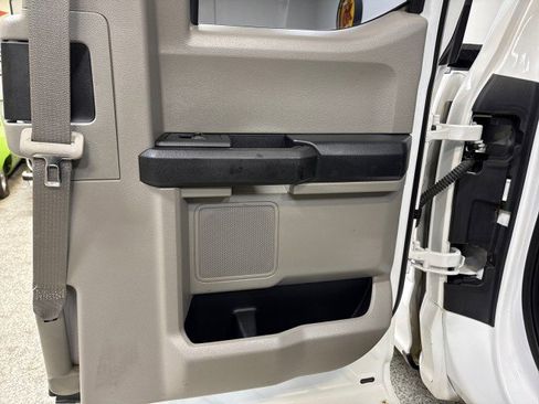 Used 2018 Ford F350 XL image 62