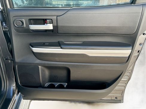 Used 2020 Toyota Tundra SR5 image 27